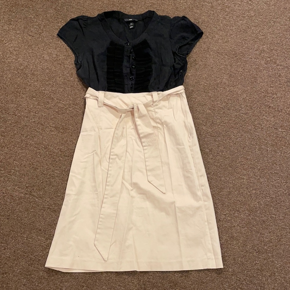 Woman’s dress - casual or work appropriate!